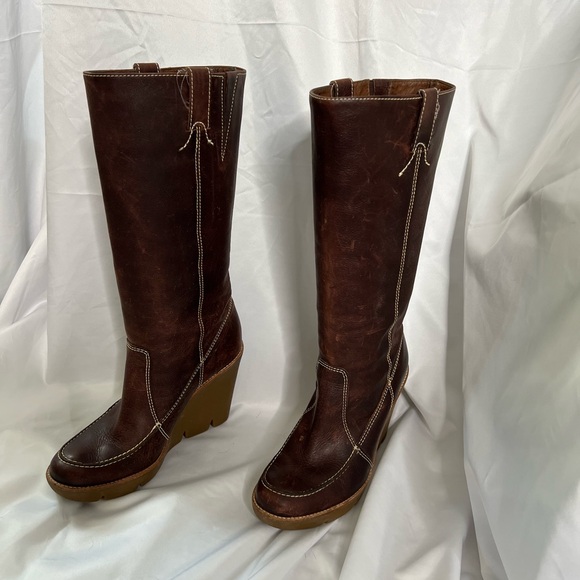 Michael Kors Women’s Brown Leather Knee High Wedge Pull On Boot SZ 8 - Picture 2 of 16